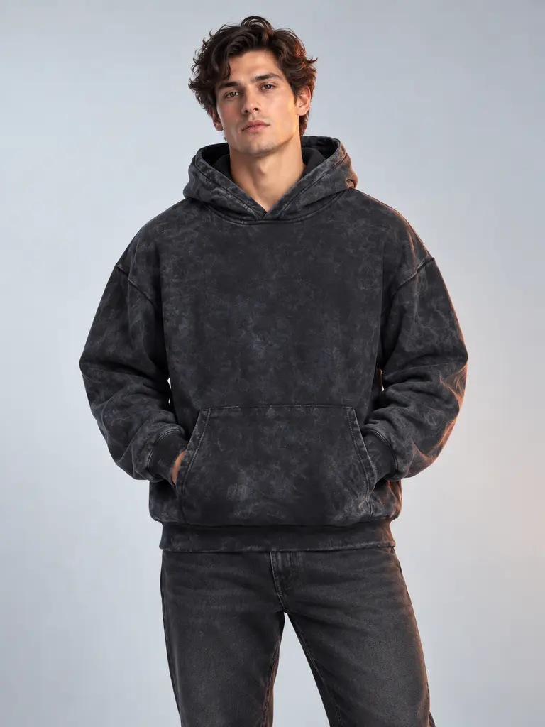 Худи Garment dyed 450 г — посадка на модели